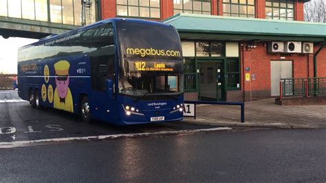 megabus from leeds to london.